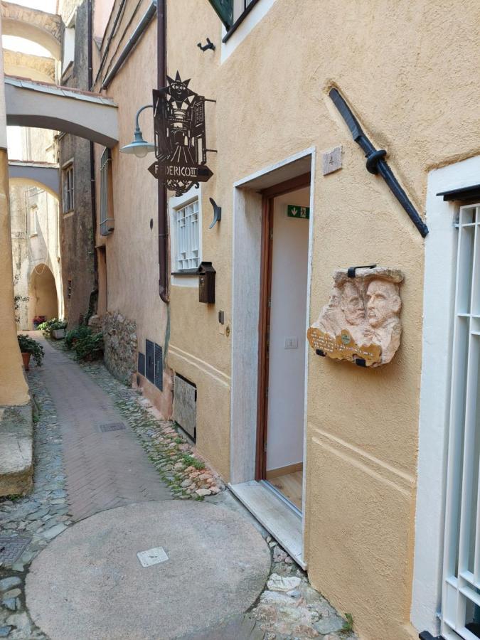 Federico II - Rooms And Breakfast Borgio Verezzi Exterior foto